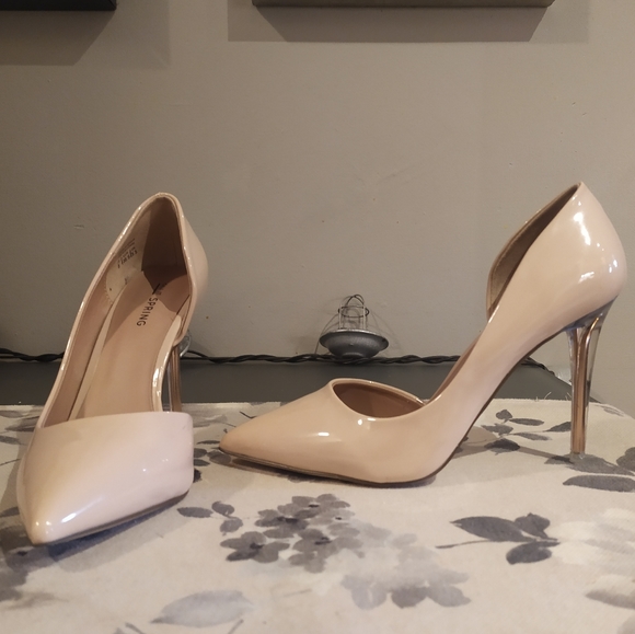 Nude Sexy Heels VVG condition - Picture 2 of 6